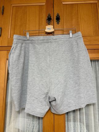 Lote 2 pantalones cortos negros y grises