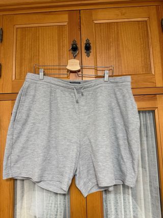 Lote 2 pantalones cortos negros y grises