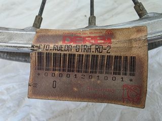 LLANTA DELANTERA COMPLETA ORIGINAL DERBI RD2