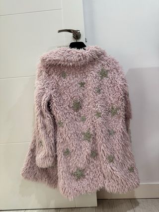 Abrigo Rebel estrellas rosa talla única