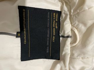 Cazadora WESC con capucha