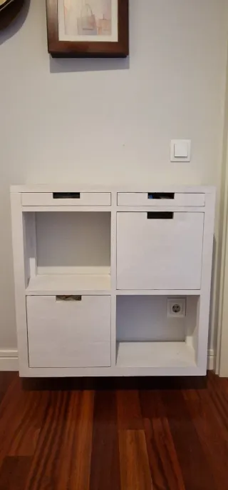 Mueble recibidor blanco colgante