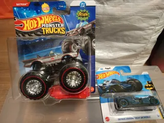 Hot Wheels Batman Monster Truck treasure hunt TH