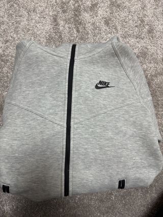 Chaqueta Nike Gris Talla S