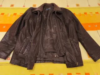 Cazadora Marrón Cuero. XL