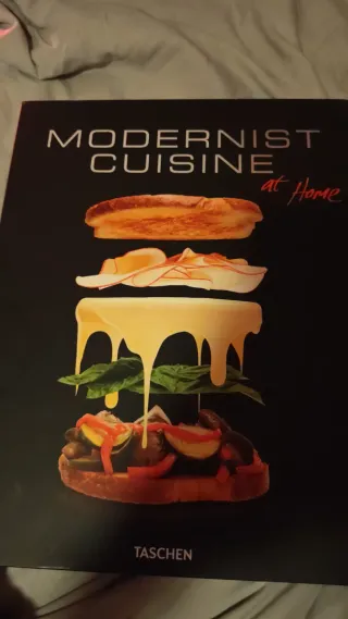 Modernist Cuisine at Home Spanish Edition