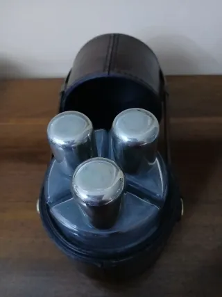 Mini bar portatile vintage in pelle