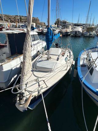 Barco velero 6m