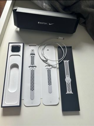 Apple Watch SE Nike Negro/Plata
