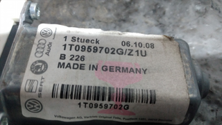 ELEVALUNAS DELANTERO DERECHO SEAT LEON (1P1)