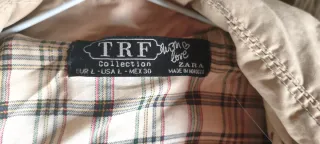 Gabardina corta Zara beige