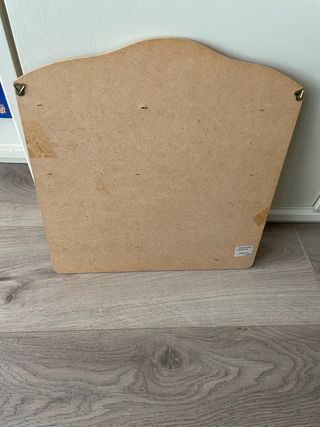 Marco de fotos de madera con perchas