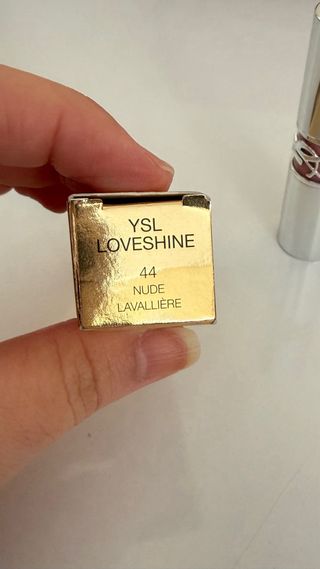 Yves Saint Laurent pintalabios LovesHine neceser