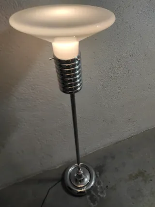 Lámpara de pie vintage metal y cristal 1.35 alto