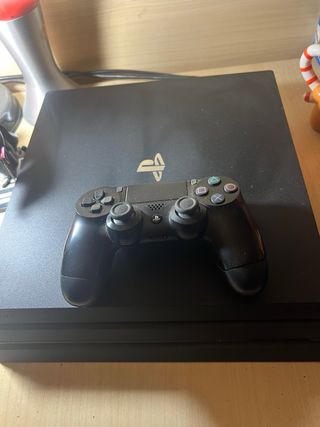 PS4 (PlayStation 4) Negra