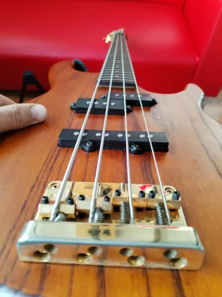 Bajo Ibanez TRB200 (1995)