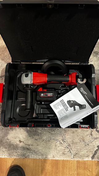 Radial Milwaukee M18 Batería