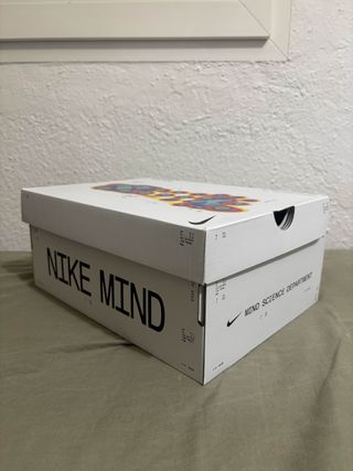 Nike Mind 001 Rojas Talla 40