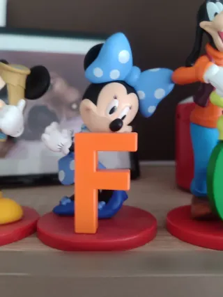 Letra F Minnie Mouse Disney Jr.