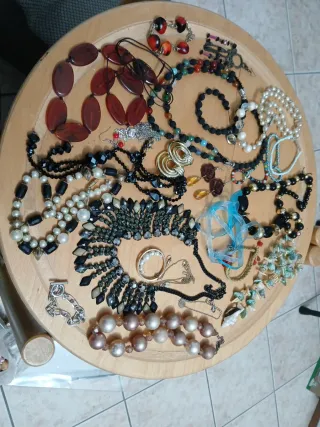 Set gioielli vintage e moderni