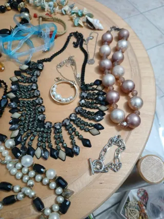 Set gioielli vintage e moderni