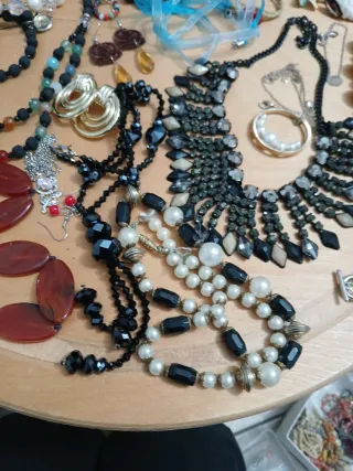 Set gioielli vintage e moderni