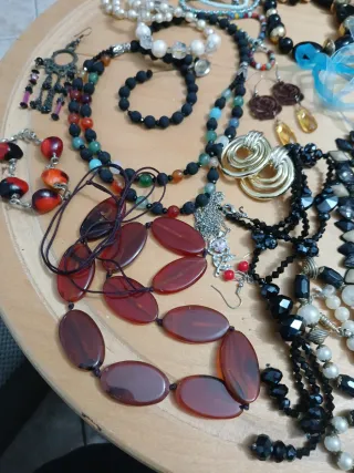 Set gioielli vintage e moderni