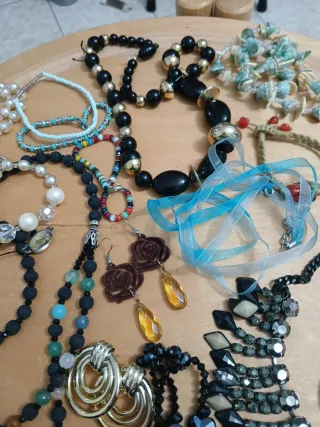 Set gioielli vintage e moderni