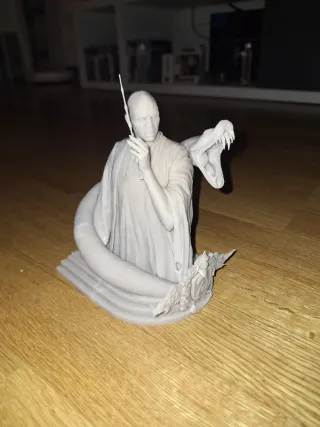 Figura Voldemort y Nagini para pintar