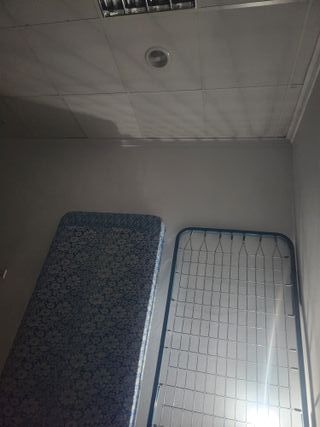 Cama muelles con somier 180