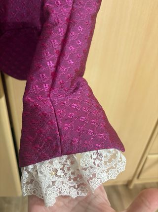 Traje Fallera Niña 1 Falda,2 Corpiños Peinetas