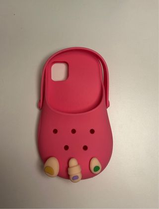 Funda iPhone 11 estilo Crocs