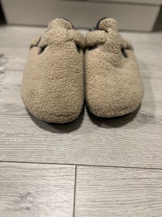 Zuecos Natura Borreguito Beige/Gris