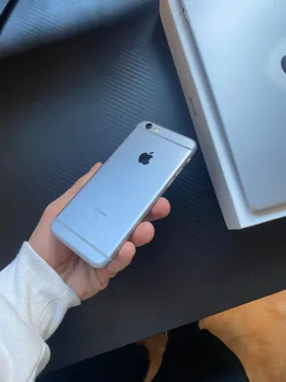 iPhone 6s Plata para piezas