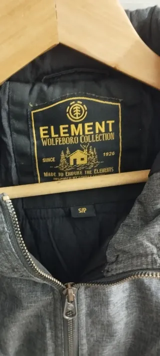 Abrigo Element Talla S Negro/Gris