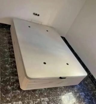 Letto a castello con materassi e cuscini in offerta a Barcellona e dintorni