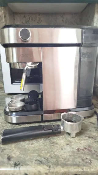 Cafetera Cecotec Cafelizzia 790 Steel