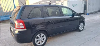 Opel Zafira 2010