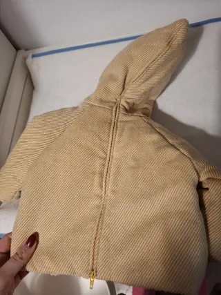 Chaquetón El Corte Inglés Beige de 6 a 9 meses