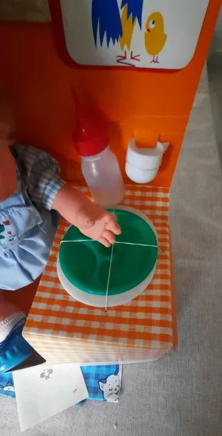 Muñeco antiguo de Toyse con accesorios