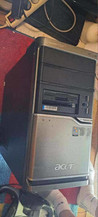 PC Windows XP Acer Veriton M410