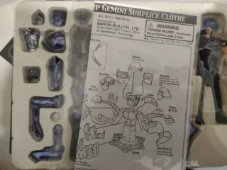 Saint Seiya Gemini Saga Sapuris Figura Bandai