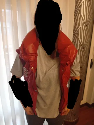 Lote 3 chaquetas y chaleco