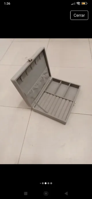 Joyero de terciopelo gris