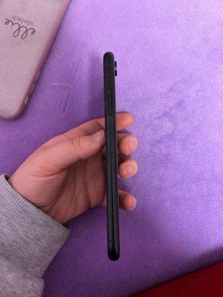 iPhone XR 64 GB Negro