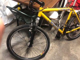 Bicicleta shimano  amarilla perlada