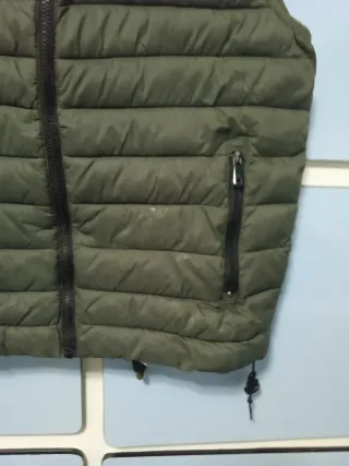 Chaleco acolchado verde oliva Aosaite