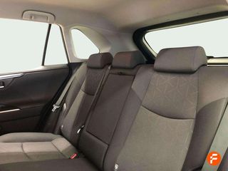 Toyota Rav4 2.5l 220H Advance