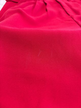 Traje rojo Stradivarius