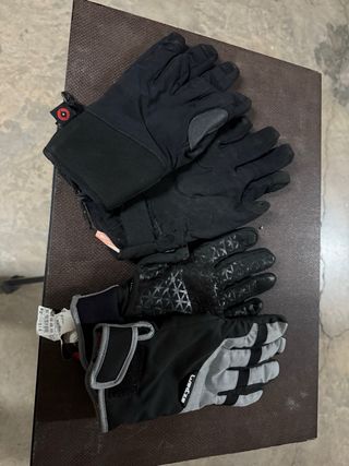 Dos guantes térmicos moto nieve bici